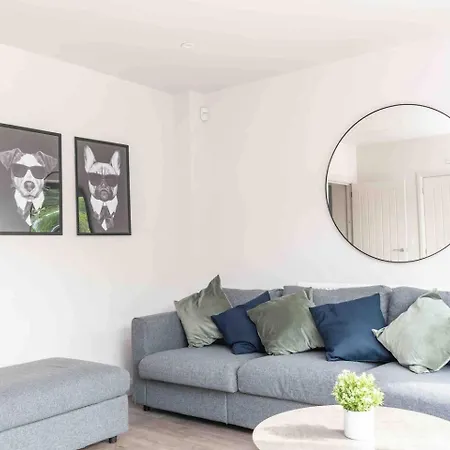 Holiday home Superb, Newly Extended House Near Peak District *